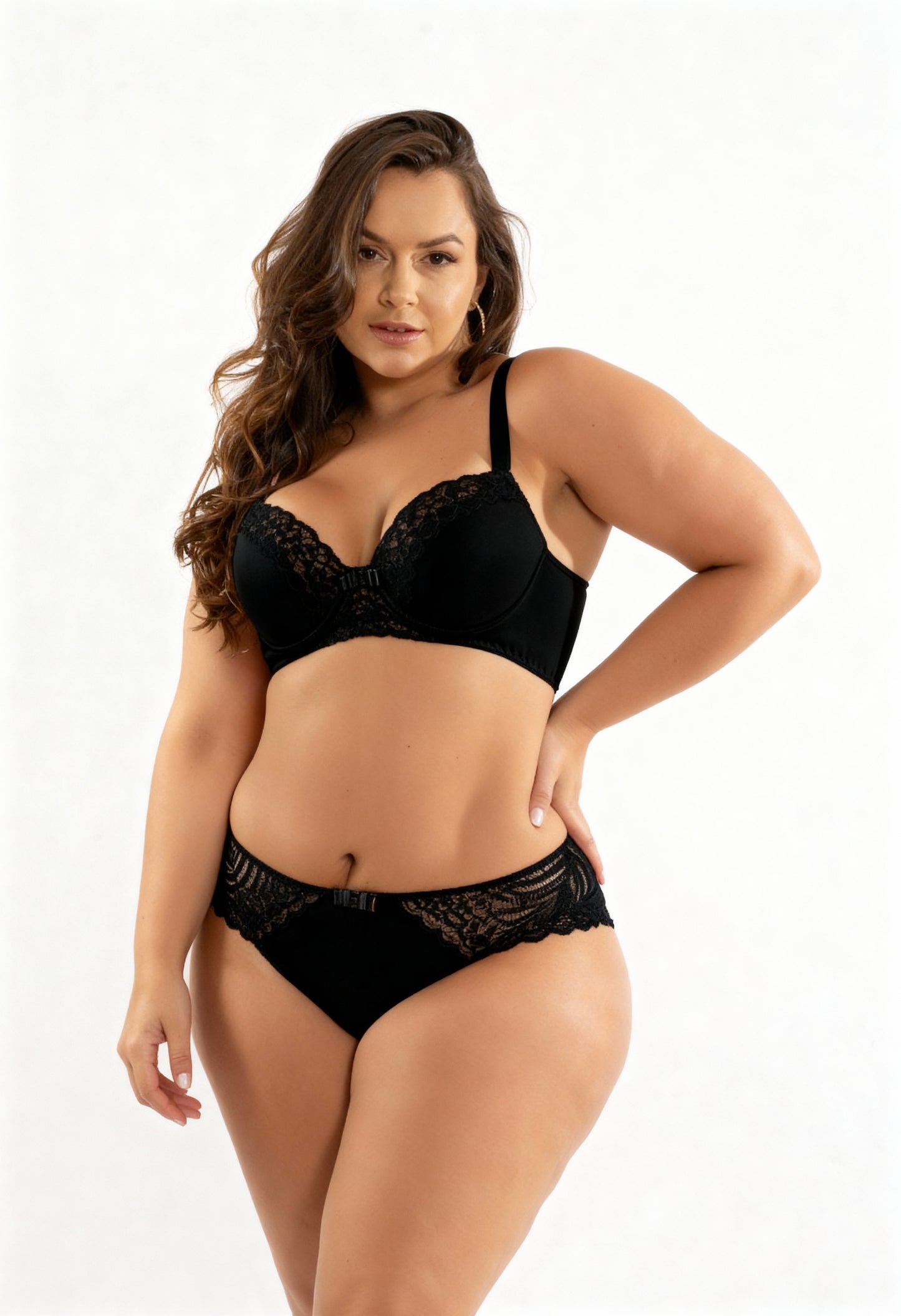 Conjunto Plus Size em Renda Conforto e Sensualidade Ivete